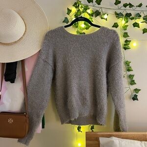 Forever 21 Gray Sweater Size L